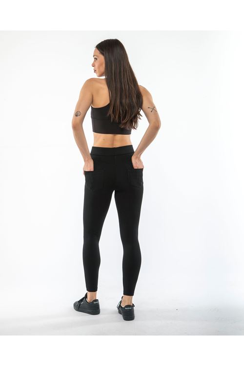 İNCEBELLİ ARKASI CEPLİ ÇELİK TAYT